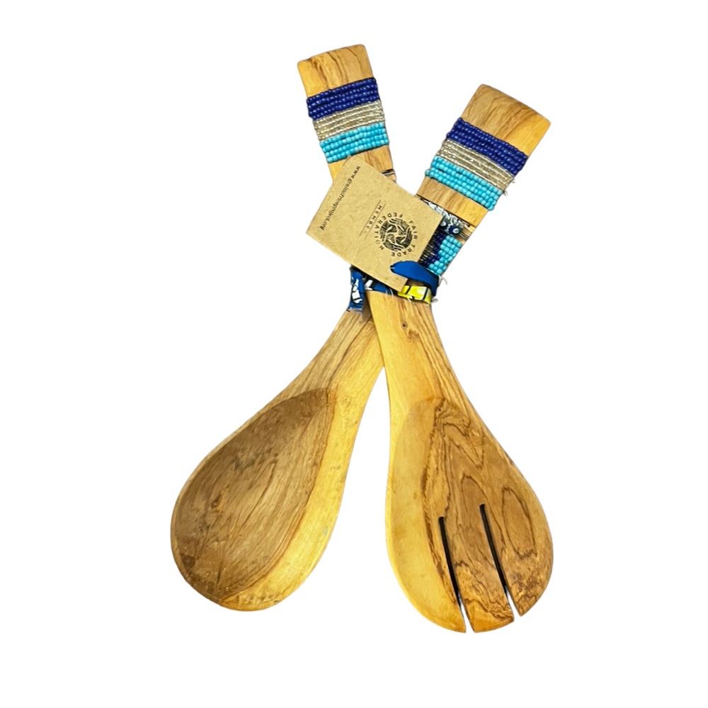 NWT  Grain of Rice Project Fair Trade Federation Beaded Salad Serving Set OS